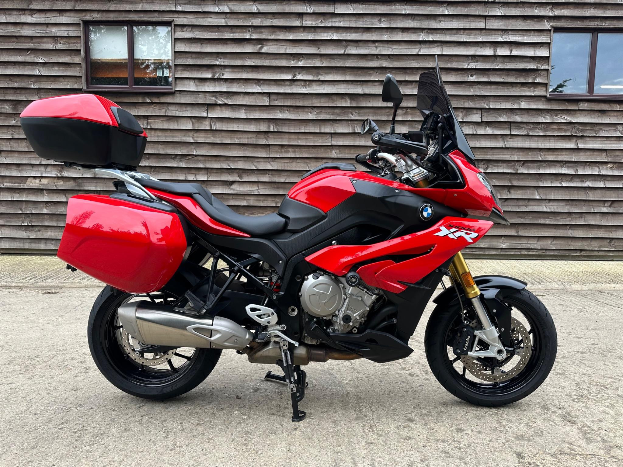 2019 BMW S 1000 XR